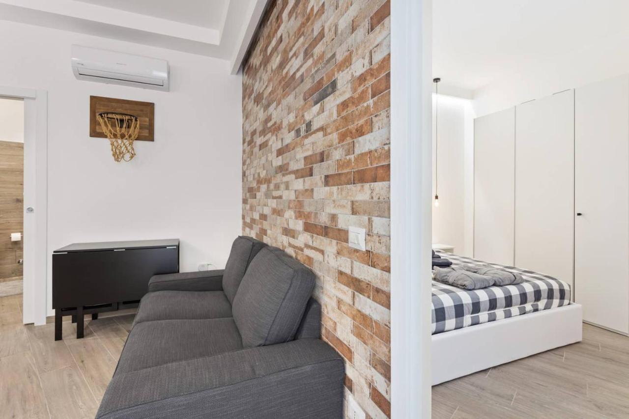 米兰Modern And New Flat In Duomo Area公寓 外观 照片
