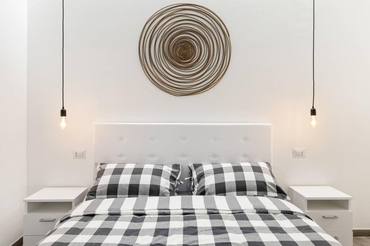 米兰Modern And New Flat In Duomo Area公寓 外观 照片